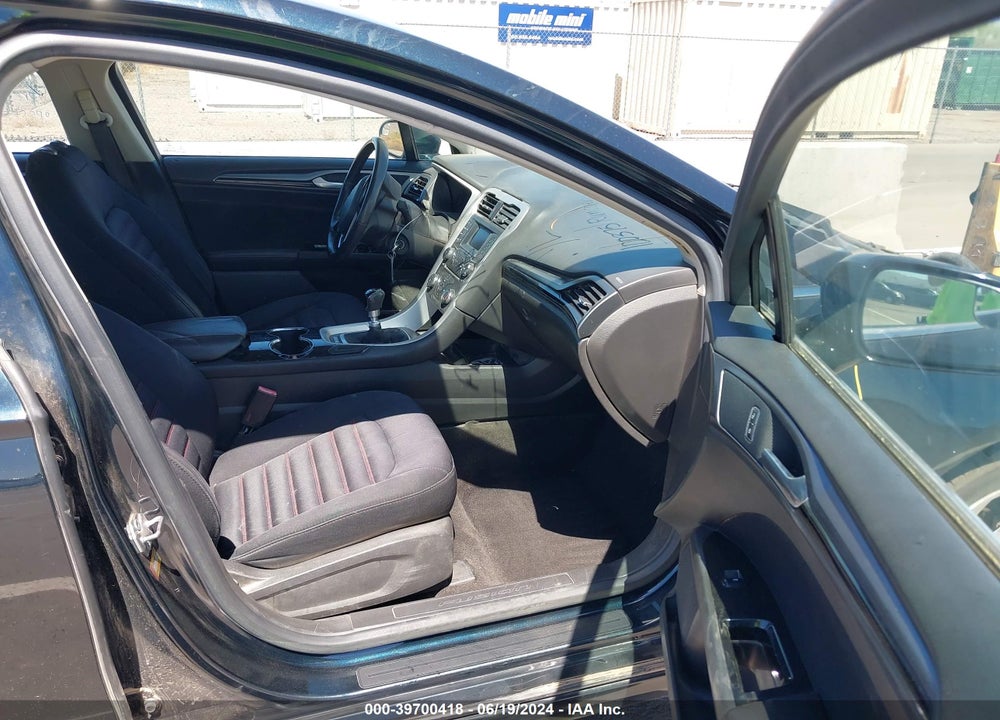 2014 FORD FUSION SE VIN: 3FA6P0HR1ER276001