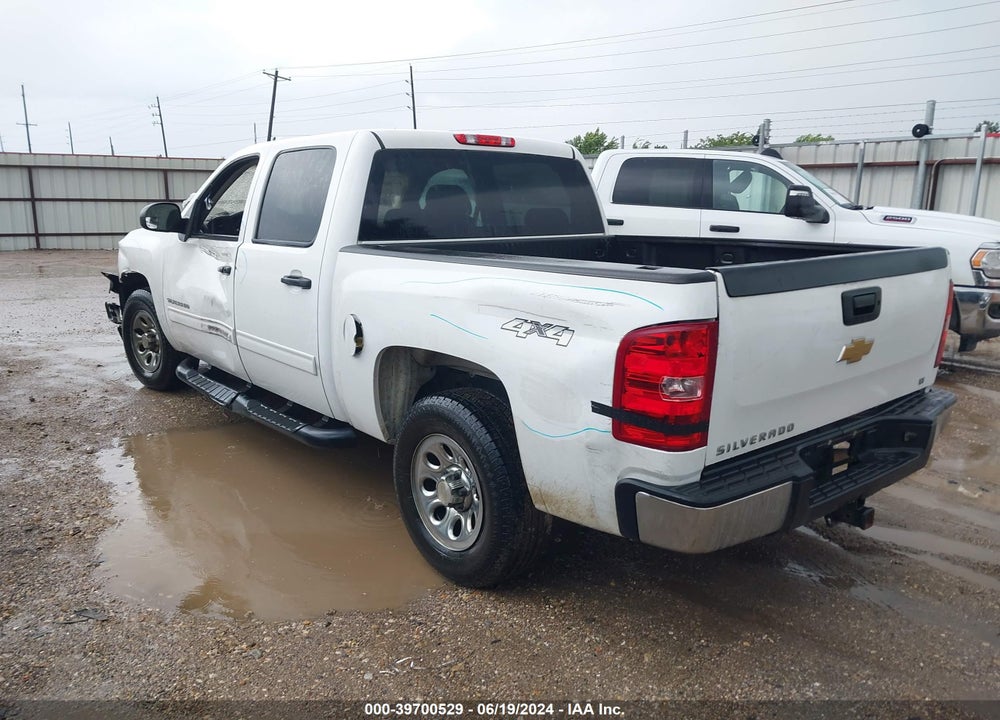 2013 CHEVROLET SILVERADO 1500 LT VIN: 3GCPKSEA6DG335948