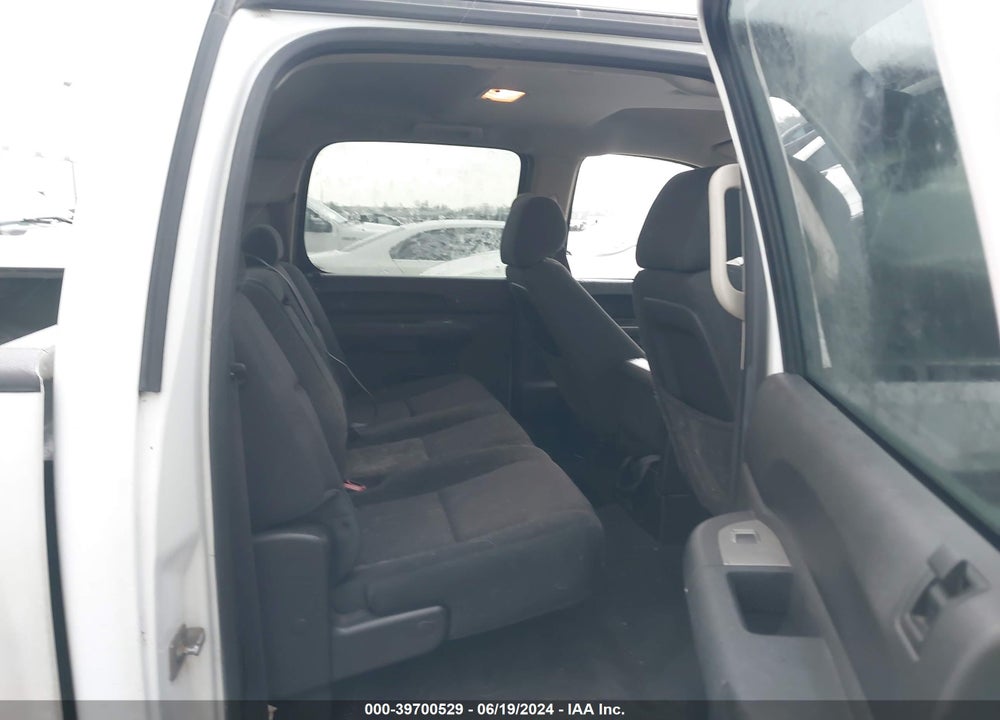 2013 CHEVROLET SILVERADO 1500 LT VIN: 3GCPKSEA6DG335948