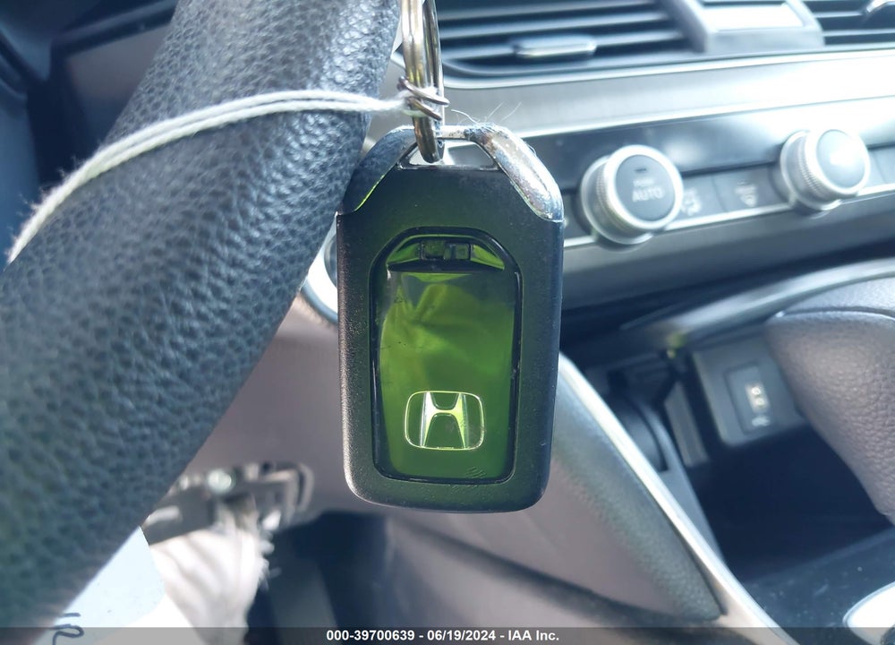 2018 HONDA ACCORD LX VIN: 1HGCV1F1XJA067531