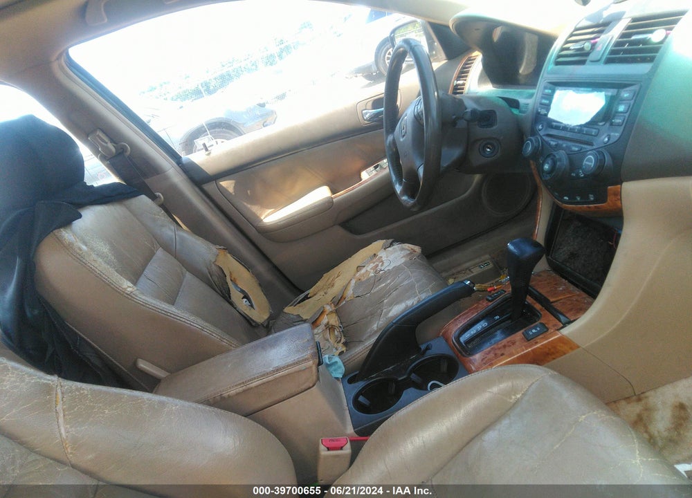 2003 HONDA ACCORD 3.0 EX VIN: 1HGCM665X3A073819