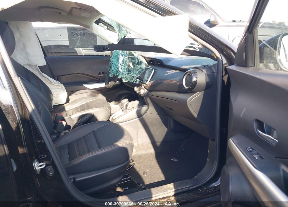 2019 NISSAN KICKS SR VIN: 3N1CP5CUXKL511311