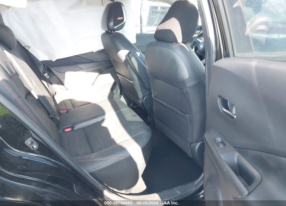 2019 NISSAN KICKS SR VIN: 3N1CP5CUXKL511311