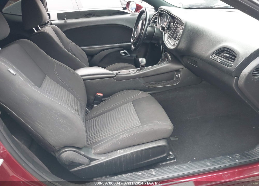 2019 DODGE CHALLENGER SXT VIN: 2C3CDZAGXKH687752
