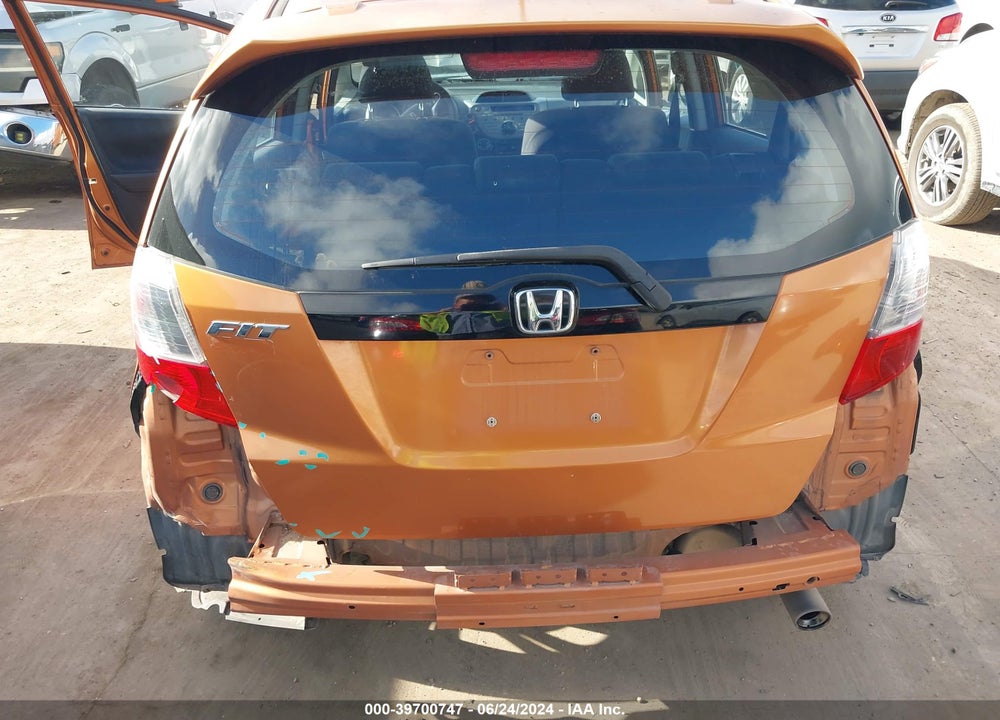2009 HONDA FIT SPORT VIN: JHMGE88469S075274
