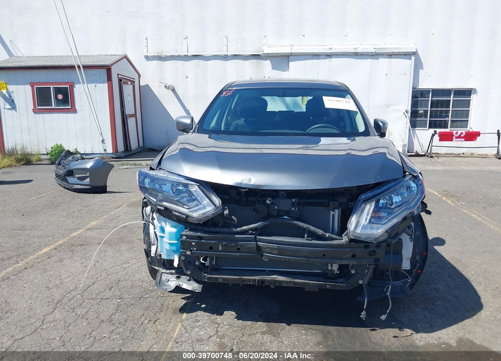 2018 NISSAN ROGUE S VIN: KNMAT2MV7JP583270