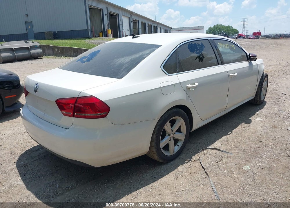 2013 VOLKSWAGEN PASSAT 2.5L SE VIN: 1VWBP7A36DC145356