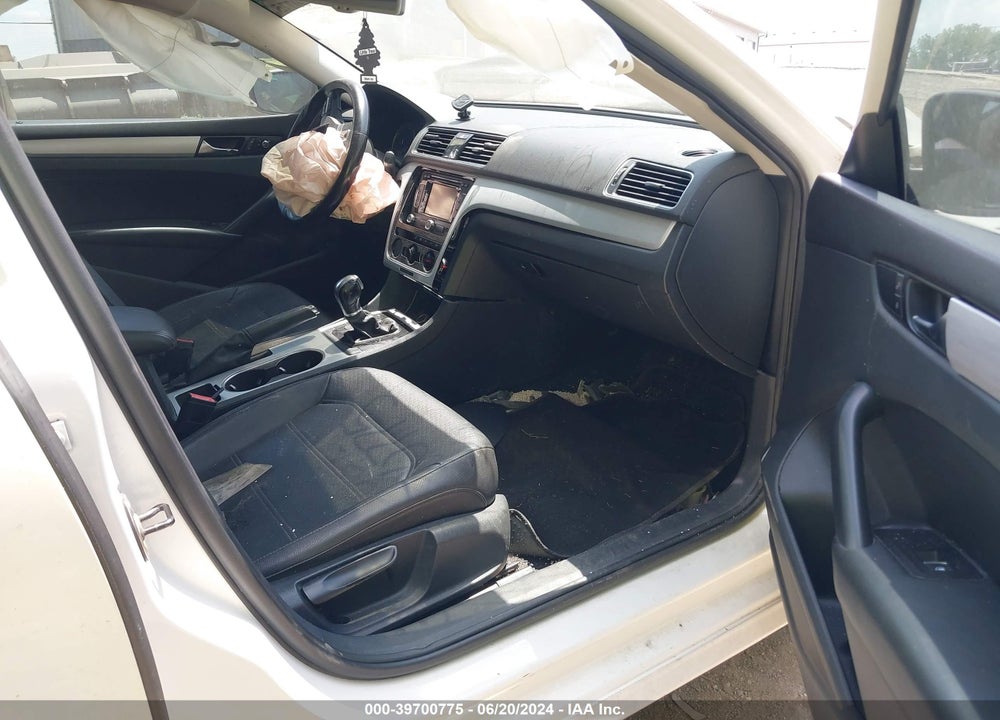 2013 VOLKSWAGEN PASSAT 2.5L SE VIN: 1VWBP7A36DC145356