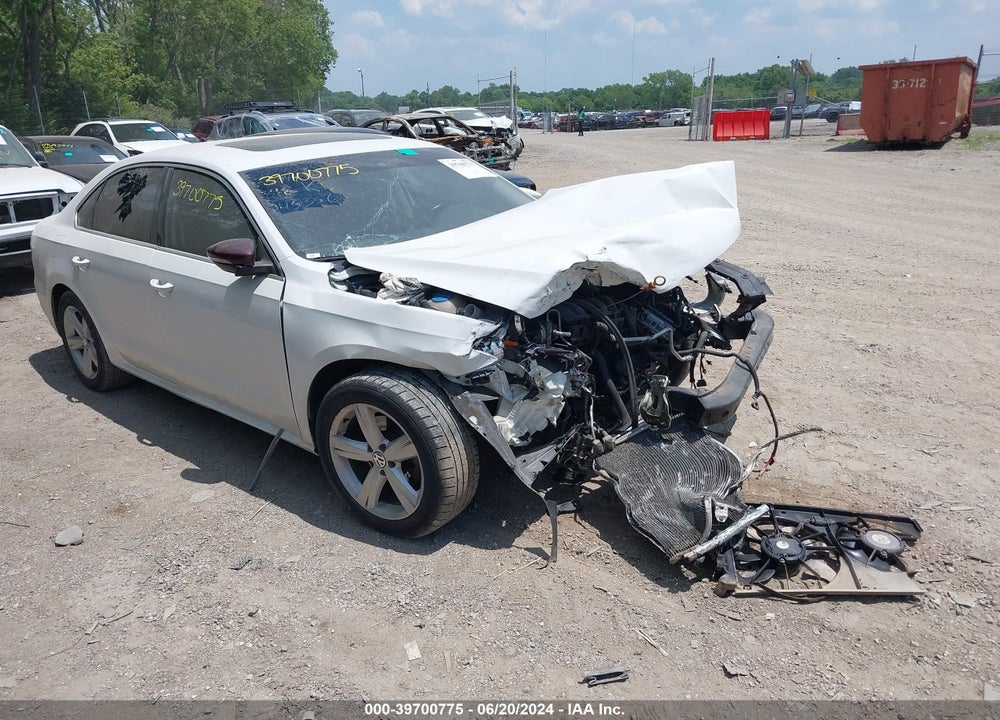 2013 VOLKSWAGEN PASSAT 2.5L SE VIN: 1VWBP7A36DC145356