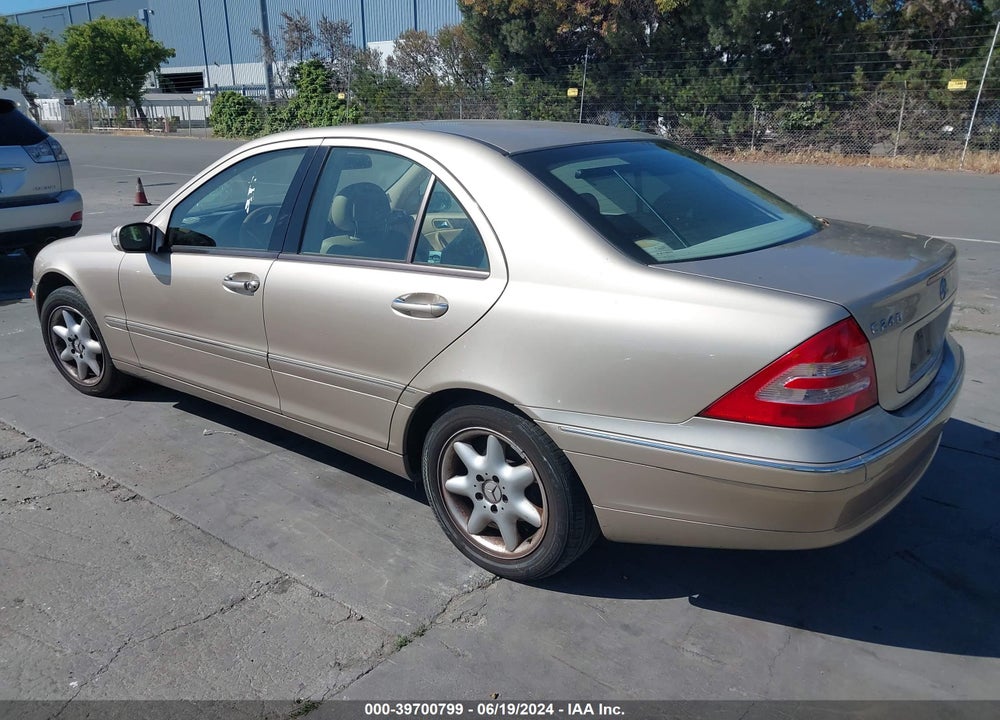 2003 MERCEDES-BENZ C 240 VIN: WDBRF61J53F391808