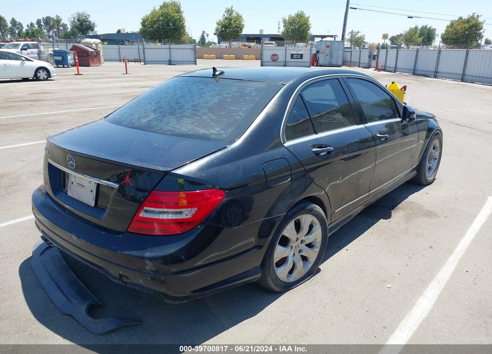 2012 MERCEDES-BENZ C 250 LUXURY/SPORT VIN: WDDGF4HB6CA644519