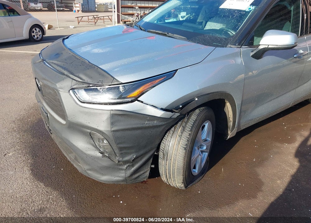 2021 TOYOTA HIGHLANDER LE VIN: 5TDZZRAH0MS515105