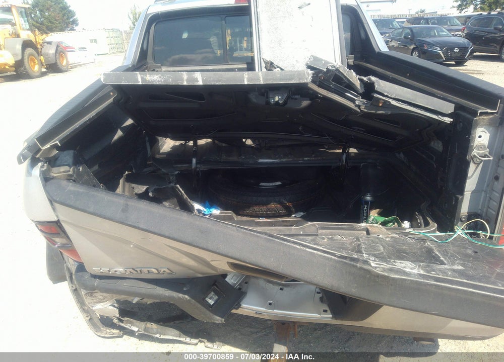 2012 HONDA RIDGELINE SPORT VIN: 5FPYK1F71CB002361
