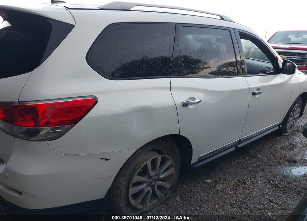 2014 NISSAN PATHFINDER SL VIN: 5N1AR2MN0EC643557