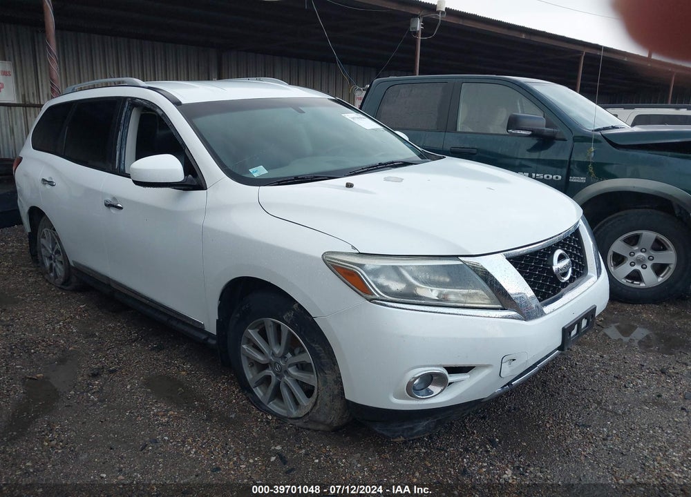 2014 NISSAN PATHFINDER SL VIN: 5N1AR2MN0EC643557