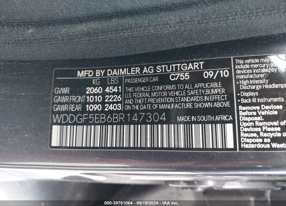 2011 MERCEDES-BENZ C 300 LUXURY/SPORT VIN: WDDGF5EB6BR147304
