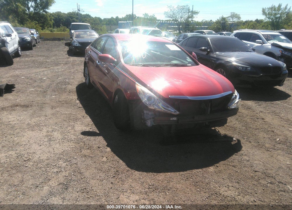 2013 HYUNDAI SONATA SE 2.0T VIN: 5NPEC4AB5DH560156