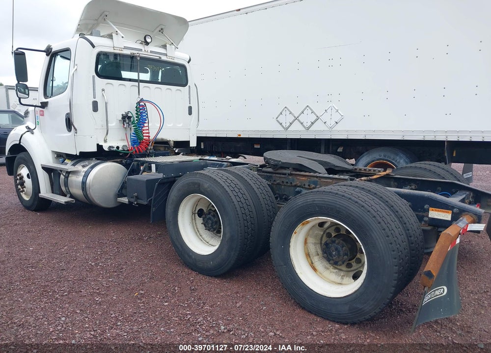 2017 FREIGHTLINER M2 112 VIN: 3AKJC5DV2HDJE2095
