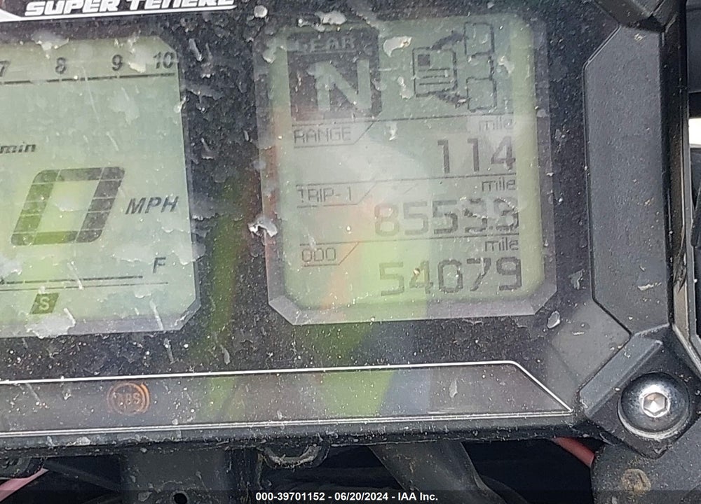 2015 YAMAHA XT1200ZE VIN: JYADP05E8FA000313