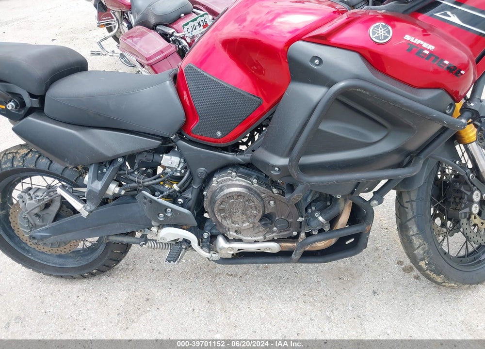 2015 YAMAHA XT1200ZE VIN: JYADP05E8FA000313