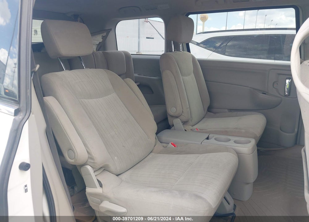 2016 NISSAN QUEST VIN: JN8AE2KP2G9154036