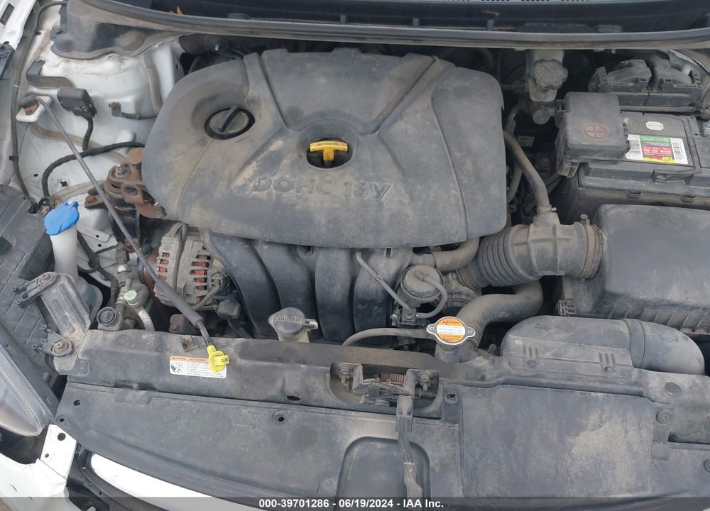 2011 HYUNDAI ELANTRA VIN: 5NPDH4AE7BH050234