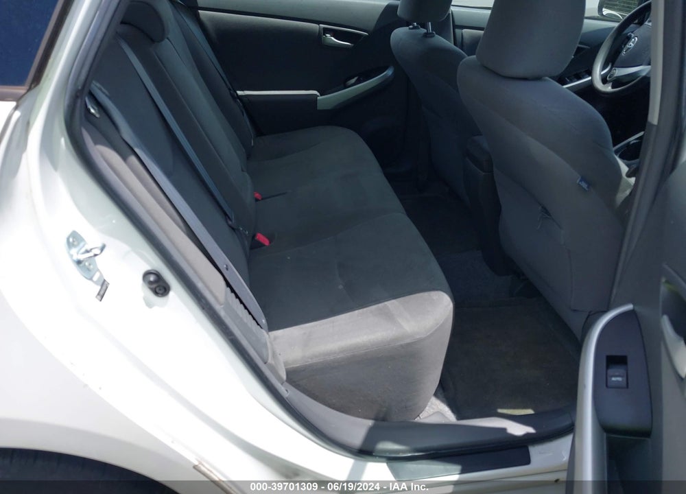 2011 TOYOTA PRIUS TWO VIN: JTDKN3DU5B0297987