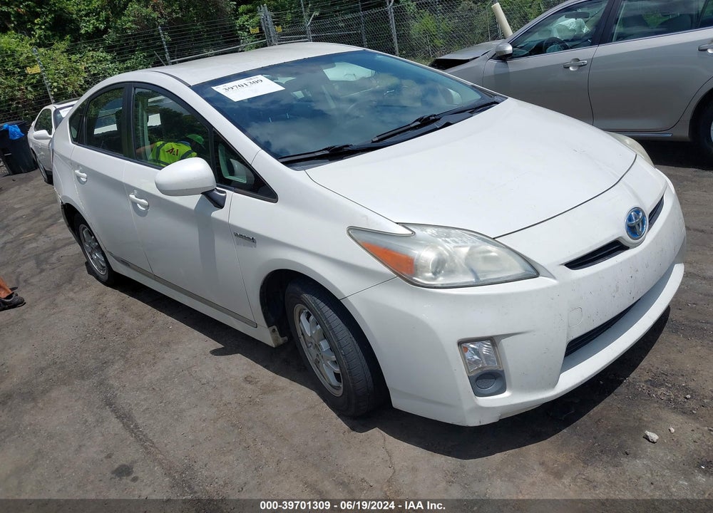 2011 TOYOTA PRIUS TWO VIN: JTDKN3DU5B0297987