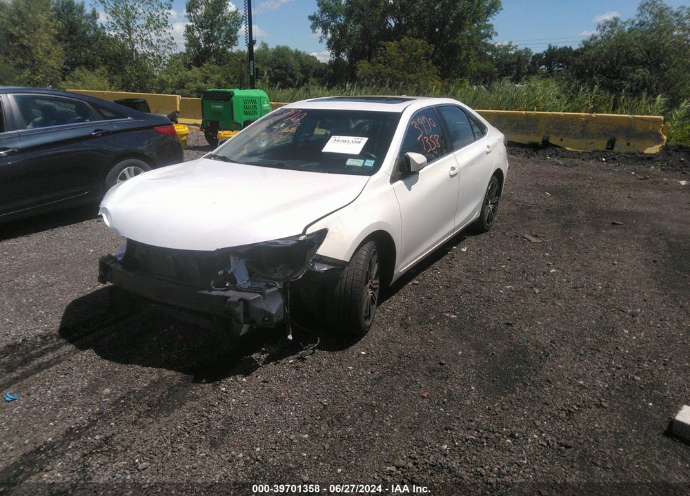 2016 TOYOTA CAMRY SE VIN: 4T1BF1FK1GU157010