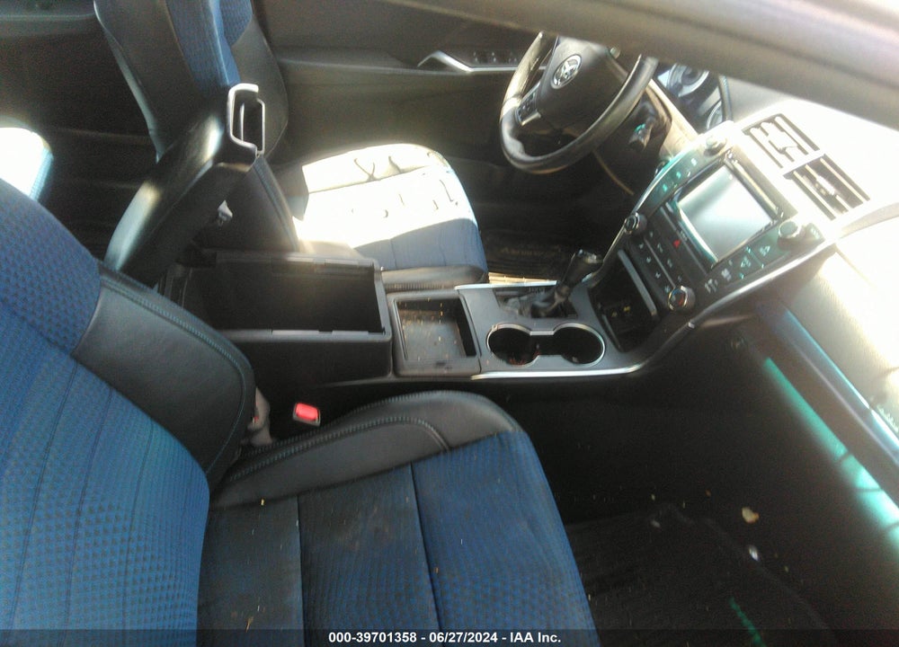 2016 TOYOTA CAMRY SE VIN: 4T1BF1FK1GU157010