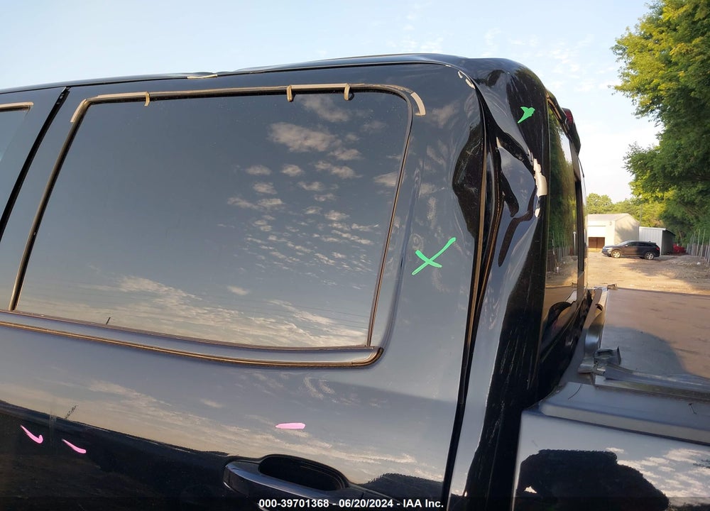 2016 GMC SIERRA 1500 DENALI VIN: 3GTU2PEJ0GG279316