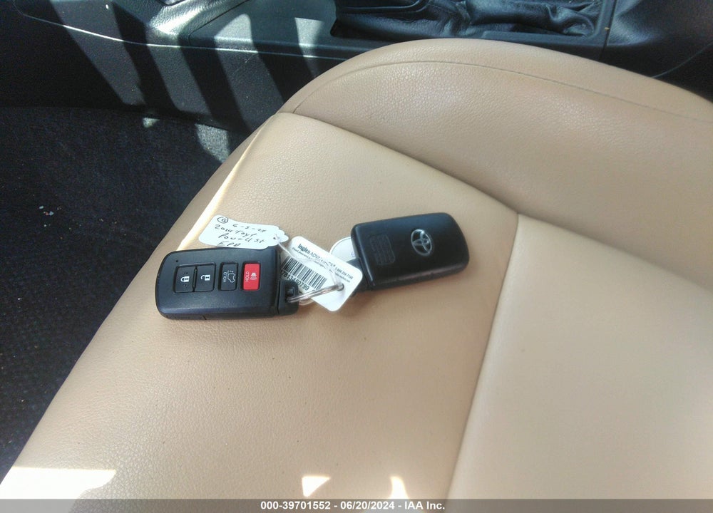 2014 TOYOTA RAV4 LIMITED VIN: 2T3YFREV1EW111251