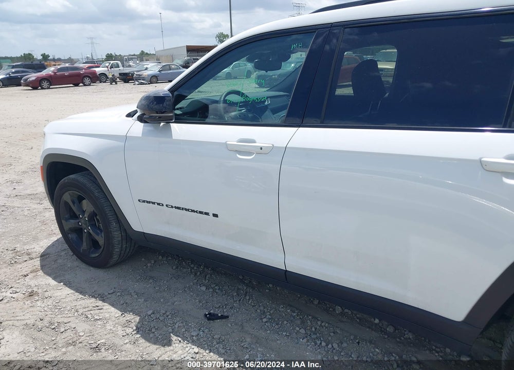 2023 JEEP GRAND CHEROKEE L ALTITUDE 4X2 VIN: 1C4RJJAG3P8740286