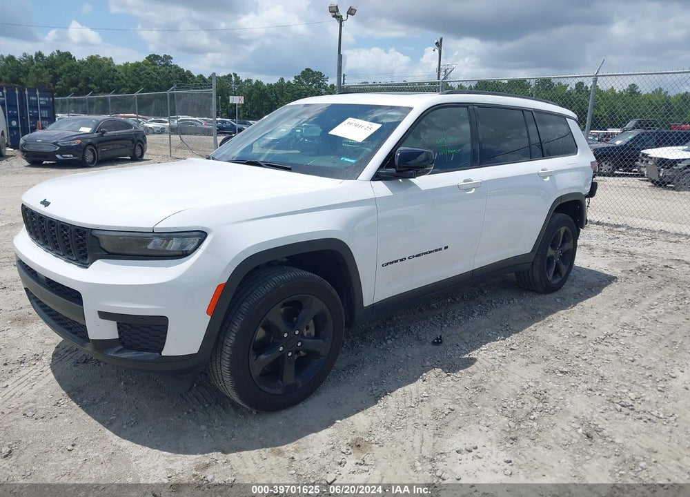 2023 JEEP GRAND CHEROKEE L ALTITUDE 4X2 VIN: 1C4RJJAG3P8740286