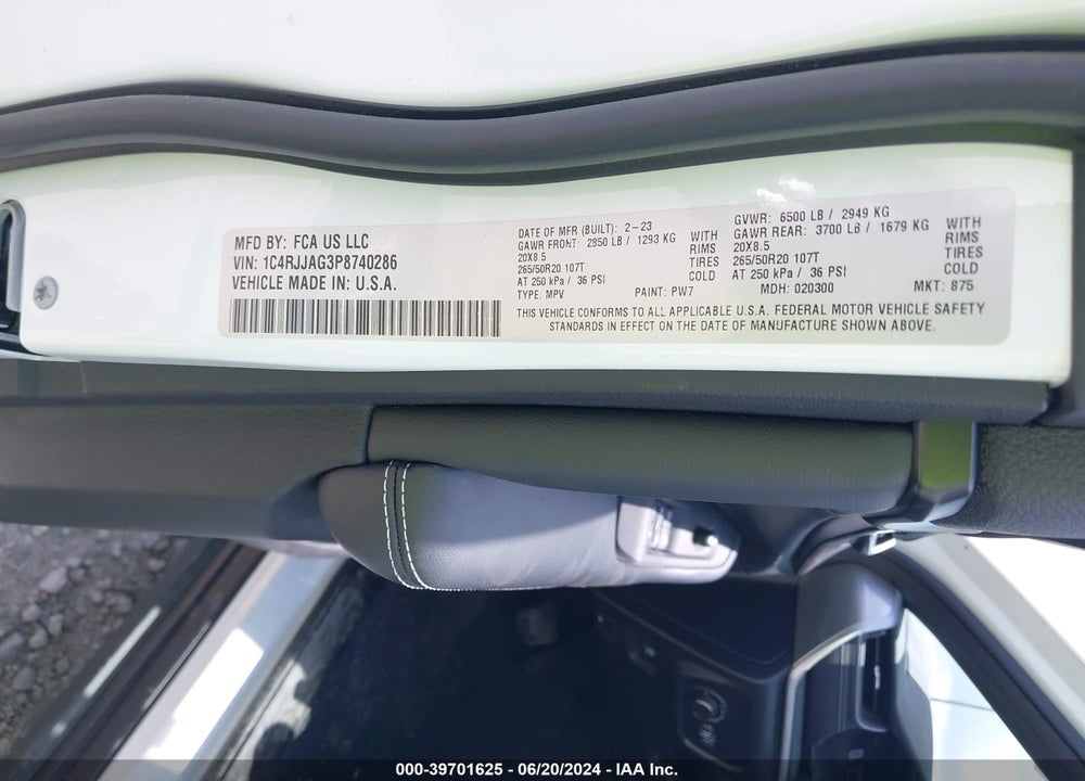 2023 JEEP GRAND CHEROKEE L ALTITUDE 4X2 VIN: 1C4RJJAG3P8740286