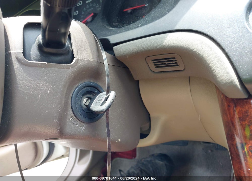 2001 ACURA TL 3.2 VIN: 19UUA56611A019662