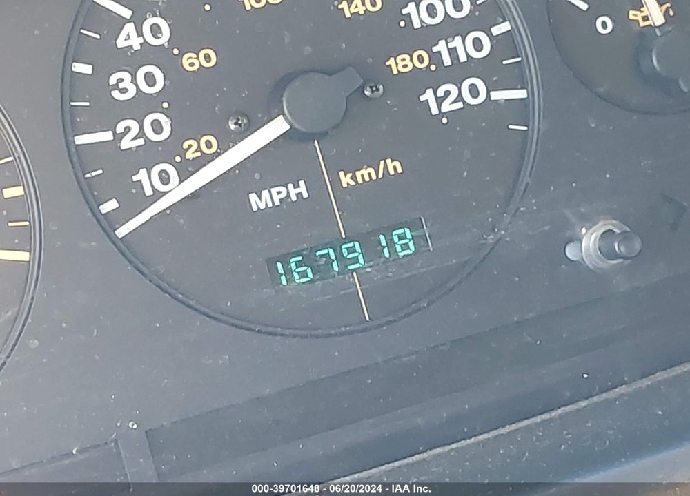 1998 JEEP GRAND CHEROKEE LIMITED VIN: 1J4GZ78YXWC160248