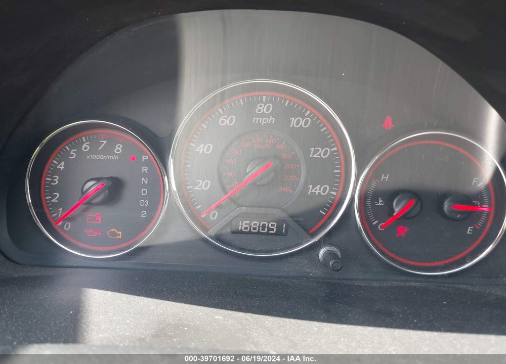 2005 HONDA CIVIC LX VIN: 1HGEM22515L018657
