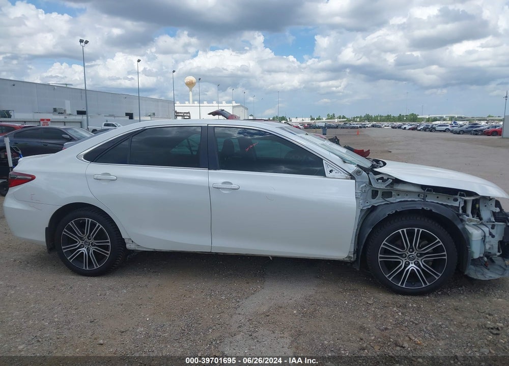 2016 TOYOTA CAMRY SE VIN: 4T1BF1FK3GU183804