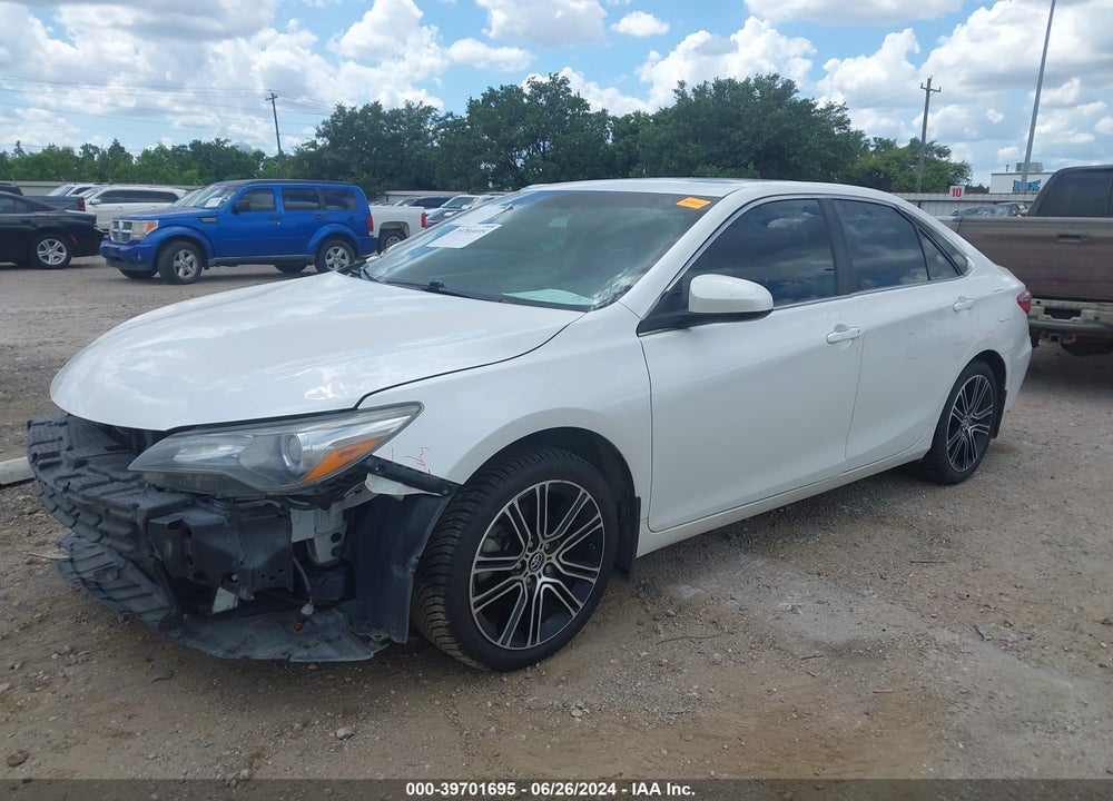 2016 TOYOTA CAMRY SE VIN: 4T1BF1FK3GU183804