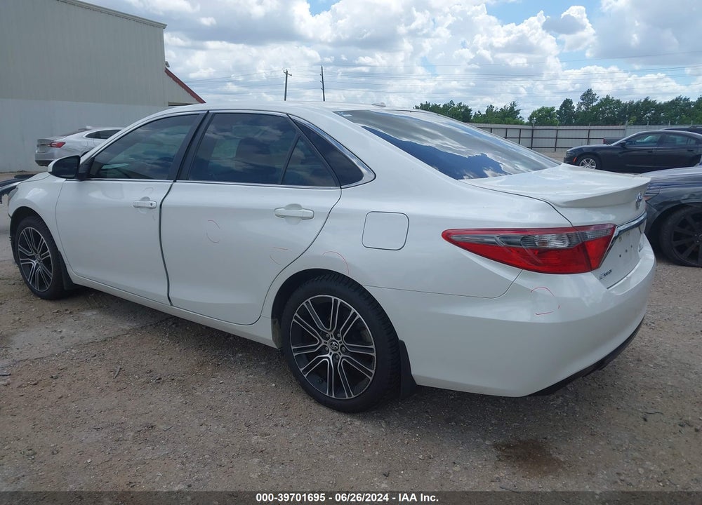 2016 TOYOTA CAMRY SE VIN: 4T1BF1FK3GU183804