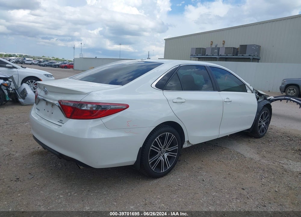 2016 TOYOTA CAMRY SE VIN: 4T1BF1FK3GU183804