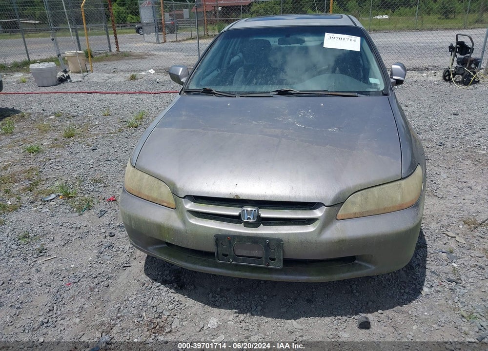 2000 HONDA ACCORD 2.3 EX VIN: 1HGCG5655YA054412