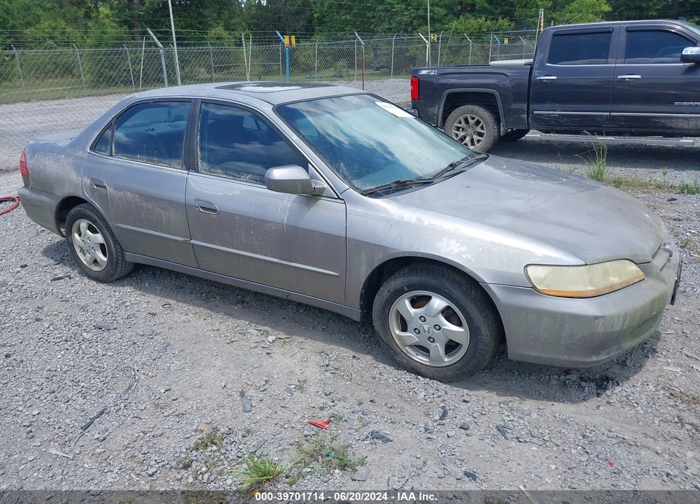 2000 HONDA ACCORD 2.3 EX VIN: 1HGCG5655YA054412