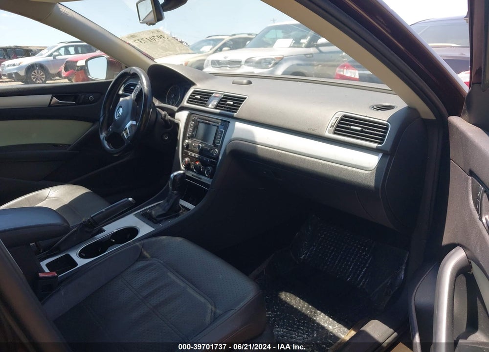 2013 VOLKSWAGEN PASSAT 2.5L SE VIN: 1VWBP7A39DC002367