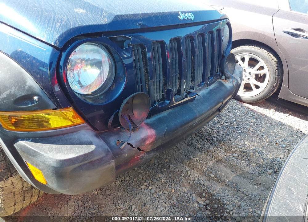2005 JEEP LIBERTY RENEGADE VIN: 1J4GL38K75W723078