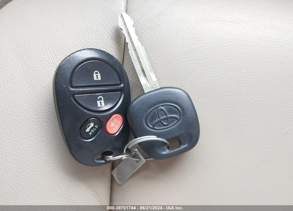 2007 TOYOTA AVALON XLS VIN: 4T1BK36B37U211348