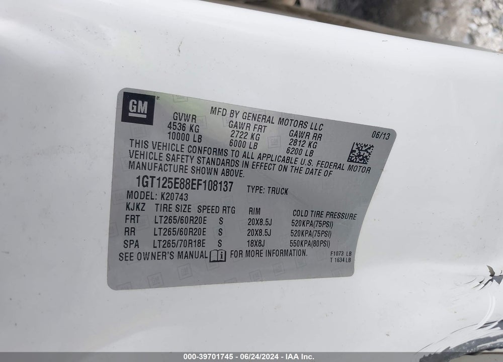 2014 GMC SIERRA 2500HD DENALI VIN: 1GT125E88EF108137