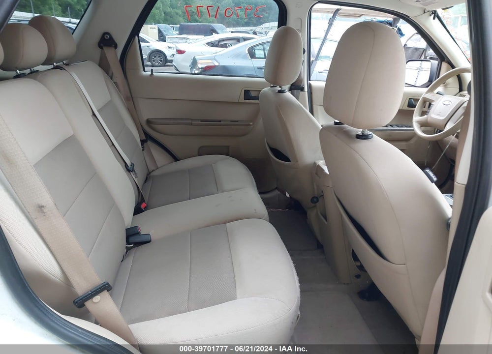 2008 FORD ESCAPE XLT VIN: 1FMCU93108KC61098