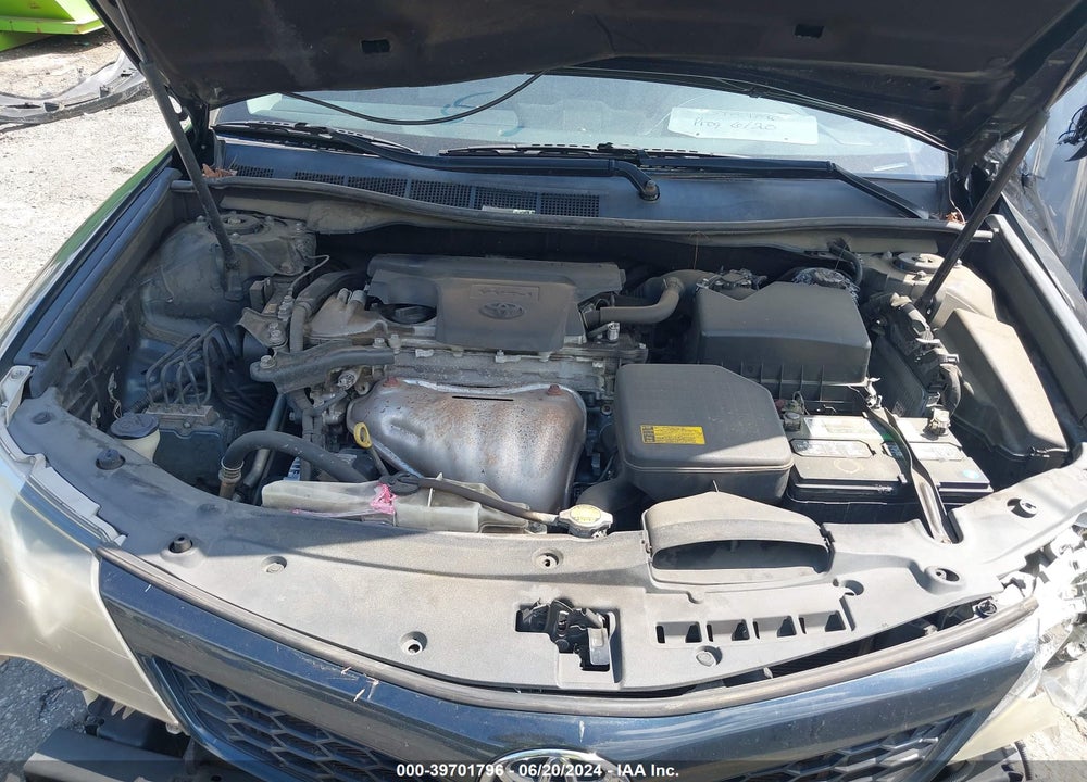 2014 TOYOTA CAMRY SE VIN: 4T1BF1FK2EU312029